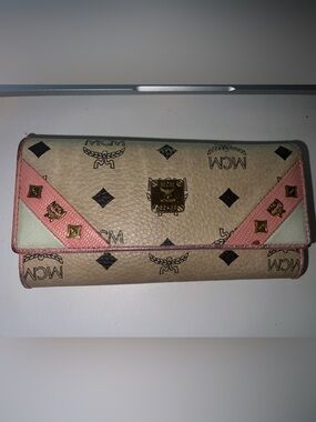 MCM Beige Trifold Continental Wallet with Pink Trim